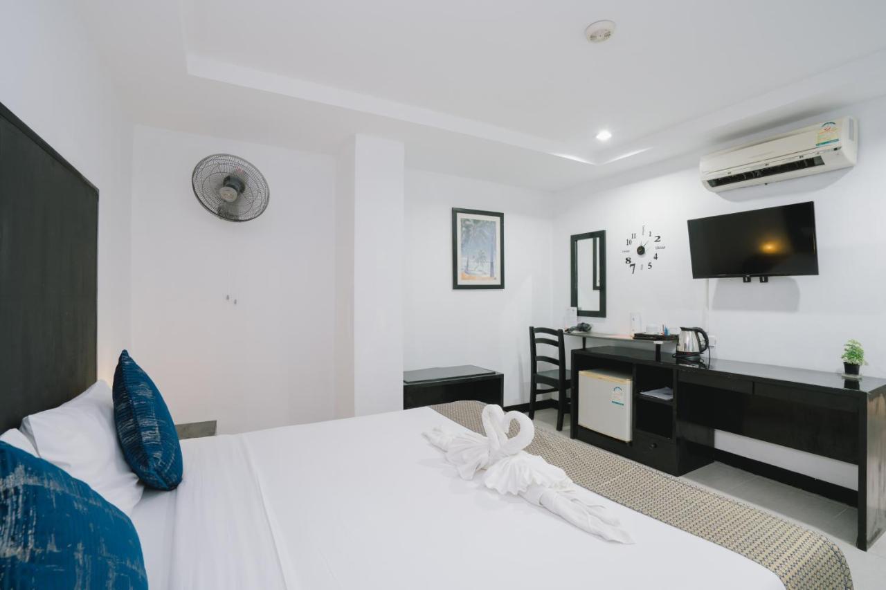 Noble House Patong Hotel Екстериор снимка