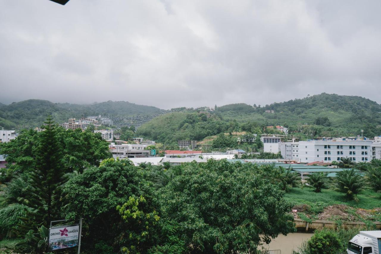 Noble House Patong Hotel Екстериор снимка
