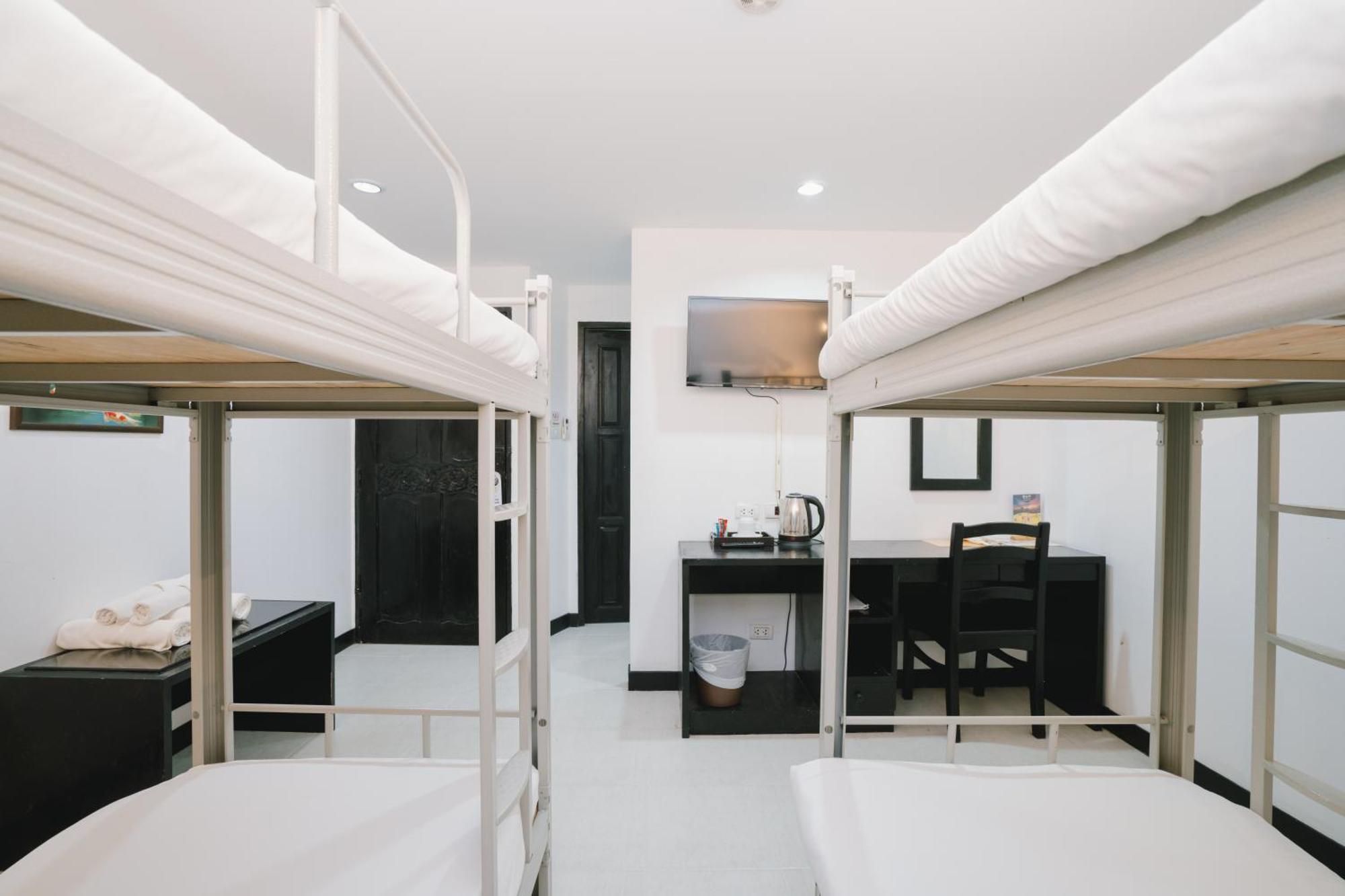 Noble House Patong Hotel Екстериор снимка