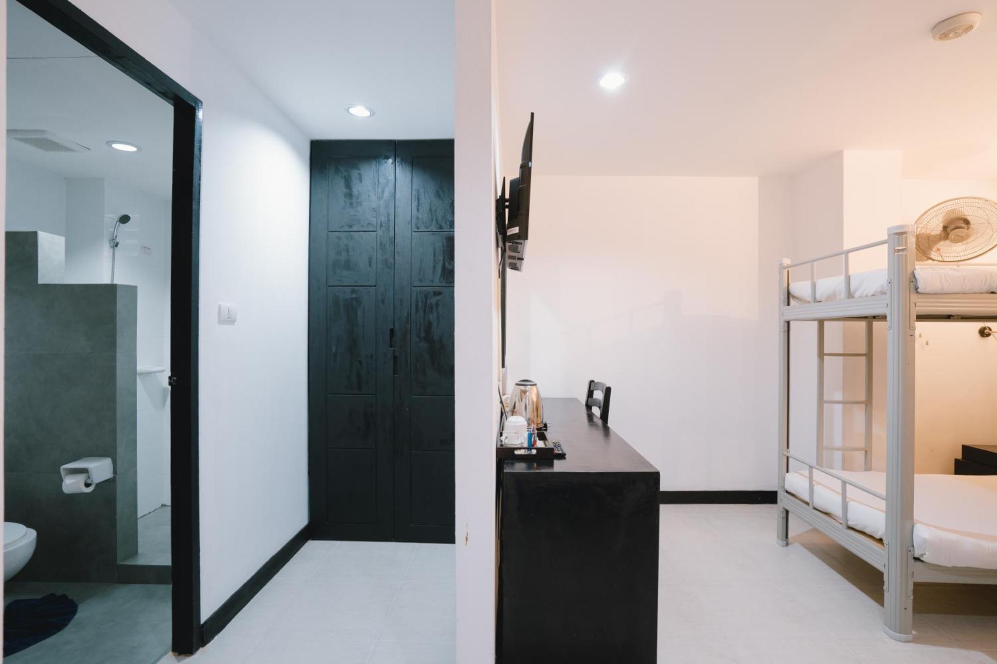 Noble House Patong Hotel Екстериор снимка