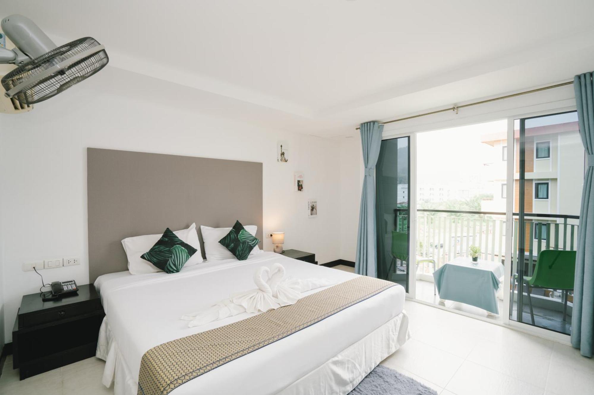 Noble House Patong Hotel Екстериор снимка